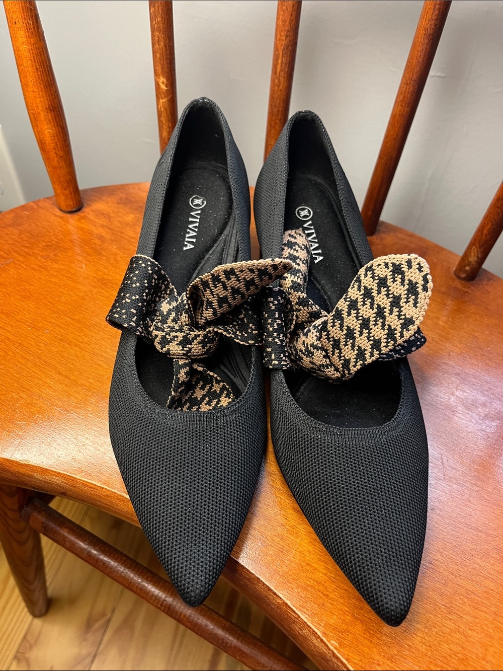 VIVAIA Aurora Pointed Toe Block Heels Black Knit Houndstooth Bow Size 35 - Picture 7 of 9